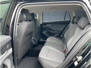 Skoda Superb Combi Selection 2.0 TDI DSG AHK/NAVI/ACC