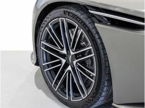 Aston Martin DB12 Volante