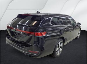 Volkswagen Passat Variant 1.5 eTSI DSG LED+NAV+AHK+ACC+AreaView - Business