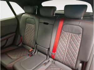 Audi SQ8 4.0 TFSI quattro competition plus STH AHK HUD