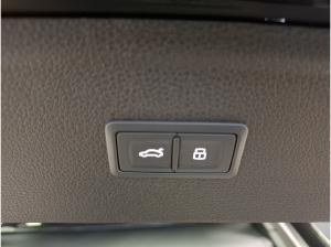 Audi Q5 50 TFSI e quattro S line S-Line AHK Matrix ACC