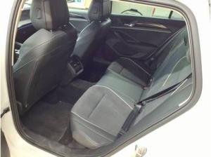 Volkswagen Passat Variant 1.5 eTSI DSG LED+NAV+AHK+ACC+AreaView - Business
