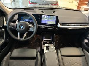 BMW X1 sDrive18d xLine - Innovationspaket - Anhängerkupplung - Sitzverstellung für Fondsitze