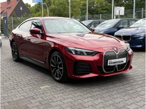 BMW i4 eDrive40 M Sport //HiFi HeadUp 19 LM