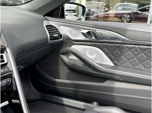 BMW M8 Cabrio M Competition //B&W MCarbonMotorabdeckung
