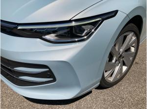 Volkswagen Golf VIII STYLE 1.5TSI ACC.5J-G.STHZG.KAMERA.NAVI+VC.HUD.LED.APP-C.LKRD-HZG
