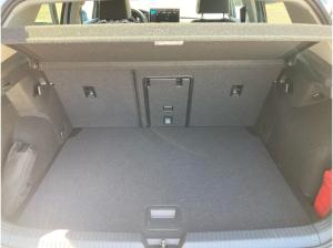 Volkswagen Golf VIII STYLE 1.5TSI ACC.5J-G.STHZG.KAMERA.NAVI+VC.HUD.LED.APP-C.LKRD-HZG
