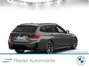 BMW 330 330d xDrive Touring M Sportpaket*ab 2,49% eff.*
