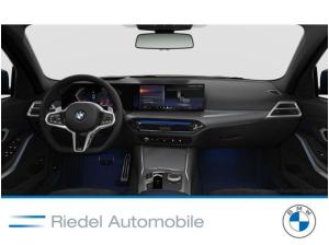 BMW 330 330d xDrive Touring M Sportpaket*ab 2,49% eff.*