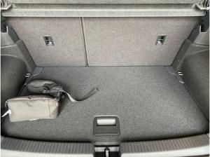 Volkswagen T-Cross 1,5 TSI DSG R-Line AHK+NAVI+SHZ+KAMERA+ACC+PDC+SUN26E