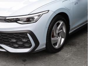 Volkswagen Golf VIII 1,5 eHybrid GTE BlackStyle R-Kamera Head-up 17Zoll SideAssist ACC
