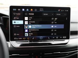 Volkswagen Golf VIII 1,5 eHybrid GTE BlackStyle R-Kamera Head-up 17Zoll SideAssist ACC