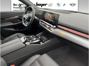 BMW 540 d xDrive Touring M Sportpaket Pro Comfort Paket Innovationspaket Travel Paket Autobahnassistent uvm.