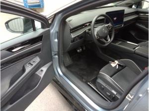 Volkswagen ID.7 Tourer Pro S +WÄRMEPUMPE+AHK+360°+
