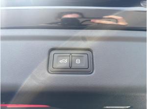 Audi A6 e-tron Avant S line business qu. 21 Matrix