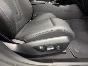 BMW M5 Touring AHK,HUD,PANO,DA.Prof, Drivers Package