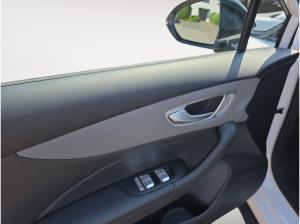 MG MG4 4 EV Premium 64kwh 360 ACC AUT DynLicht Fernlichtass.