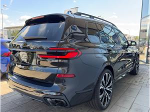 BMW X7 M60i M-Pro 23-Zoll/B&W/ACC/AHK/Kristall-LED