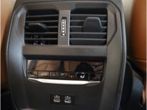 BMW 318 i Tour. "M Sport" Leder, Head-Up, ParkAss+, AHK, uvm.