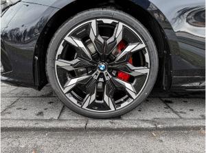 BMW 540 540d xDrive Touring * M Sportpaket * Panorama Glasdach * Lenkradheizung * Integral-Aktivlenkung * Bo