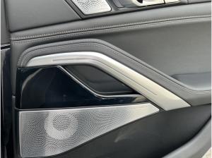 BMW X6 xDrive40d M Sport Pro, Travel, Innovation, Bowers & Wilkins uvm.