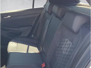 Volkswagen Golf VIII R-Line 1.5 eTSI DSG *BlackStyle*LED+*