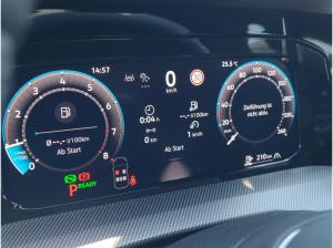 Volkswagen Golf VIII R-Line 1.5 eTSI DSG *BlackStyle*LED+*