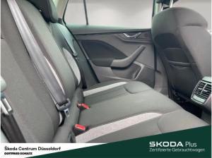 Skoda Kamiq Selection 1.0 TSI 6 Gang 116 PS Geschwindigkeitsregelanlage Ausstattungs-Paket Black