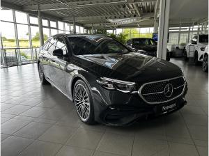 Mercedes-Benz E 300 de 4MATIC T-Modell mit EQ Hybrid Technologie+AMG-Line+Panodach+ Burmester® 4D+ Head-up+AHK+ Winter-P