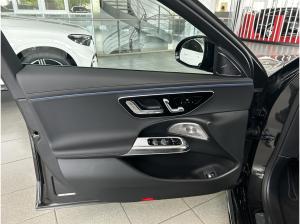 Mercedes-Benz E 300 de 4MATIC T-Modell mit EQ Hybrid Technologie+AMG-Line+Panodach+ Burmester® 4D+ Head-up+AHK+ Winter-P