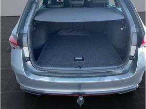Skoda Octavia COMBI RS 2,0 TSI 195 KW 7-GANG-DSG STANDHEIZUNG AHK CANTON-SOUNDSYSTEM