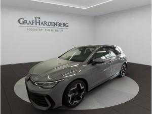 Volkswagen Golf VIII 1.5 eTSI R-Line / SOFORT VERFÜGBAR !