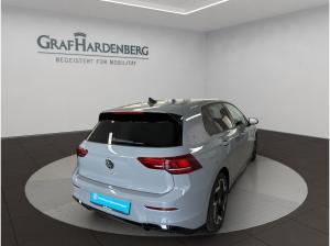 Volkswagen Golf VIII 1.5 eTSI R-Line / SOFORT VERFÜGBAR !
