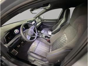 Volkswagen Golf VIII 1.5 eTSI R-Line / SOFORT VERFÜGBAR !