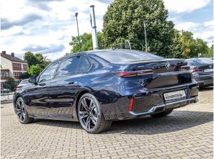 BMW 740 740d xDrive M Sport Pano Standheiz. DA Prof. HuD PA Prof. Wärmekomfortp.