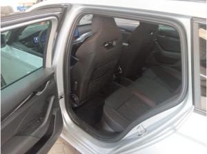 Skoda Octavia Combi RS 2.0 TSI DSG AHK HuD PANO MATRIX