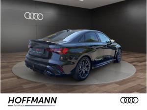 Audi RS3 Limousine / Schwarzoliv Perleffekt / PANO / MATRIX / HUD / SONOS / SPORTABGAS / 280 KMH