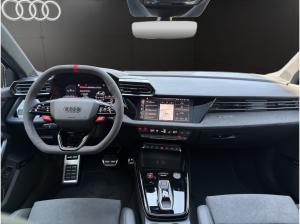 Audi RS3 Limousine / Schwarzoliv Perleffekt / PANO / MATRIX / HUD / SONOS / SPORTABGAS / 280 KMH