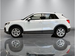 Audi Q2 30 TFSI +LED+KAMERA+DAB+ASSISTS+EINPARK+GRA+