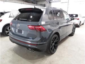 Volkswagen Tiguan R - Black-Style - AHK Kamera Pano - 8-fach bereift