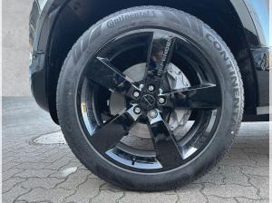 Land Rover Defender 110 P425 X-Dynamic HSE