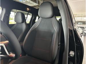 Mercedes-Benz GLB 200 AMG Line+Panodach+Distronic+AHK+SHZ+Totwinkel