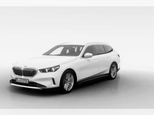 BMW i5 eDrive40 Touring AHK, Driving Assistant Plus uvm.