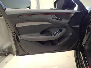 Audi A6 Avant e-hybrid quattro S tronic