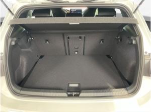 Volkswagen Golf R-Line 1,5 eTSI DSG | Panorama
