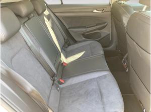 Volkswagen Golf VIII STYLE 1.5TSI ACC.5J-G.STHZG.KAMERA.NAVI+VC.HUD.LED.APP-C.LKRD-HZG