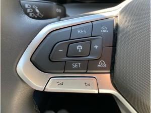 Volkswagen Golf VIII STYLE 1.5TSI ACC.5J-G.STHZG.KAMERA.NAVI+VC.HUD.LED.APP-C.LKRD-HZG
