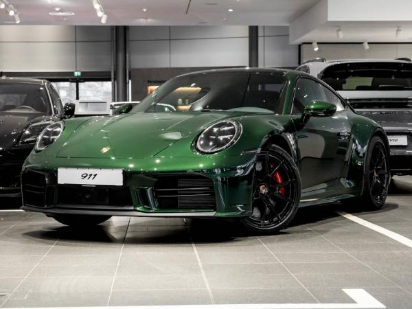 Porsche 911 Carrera 4S Coupe
