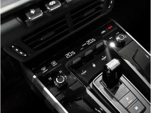 Porsche 911 Carrera 4S Coupe