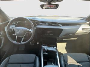 Audi Q8 e-tron 55 e-tron quattro S line ❗️Anschlussgarantie❗️